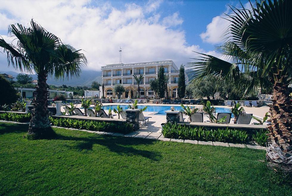Altinkaya Holiday Resort Kyrenia  Exteriér fotografie