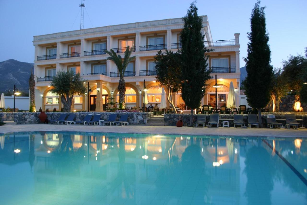 Altinkaya Holiday Resort Kyrenia  Exteriér fotografie
